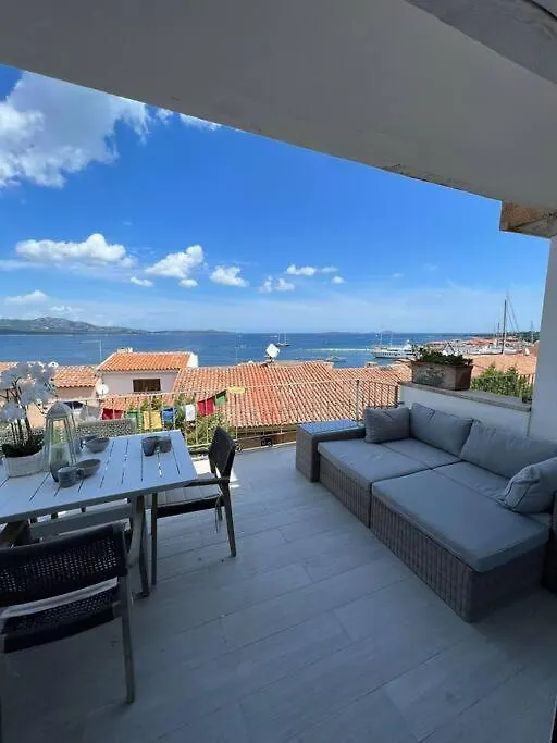 Elegante Trilocale Vista Mare A Porto Rotondo Villa Holiday home